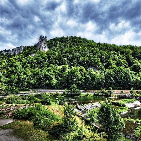 Hotel-Gasthof Neumuehle Kreenheinstetten Luaran gambar