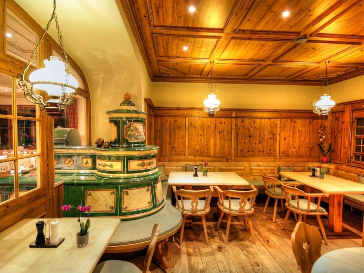 Hotel-Gasthof Neumuehle Kreenheinstetten Luaran gambar