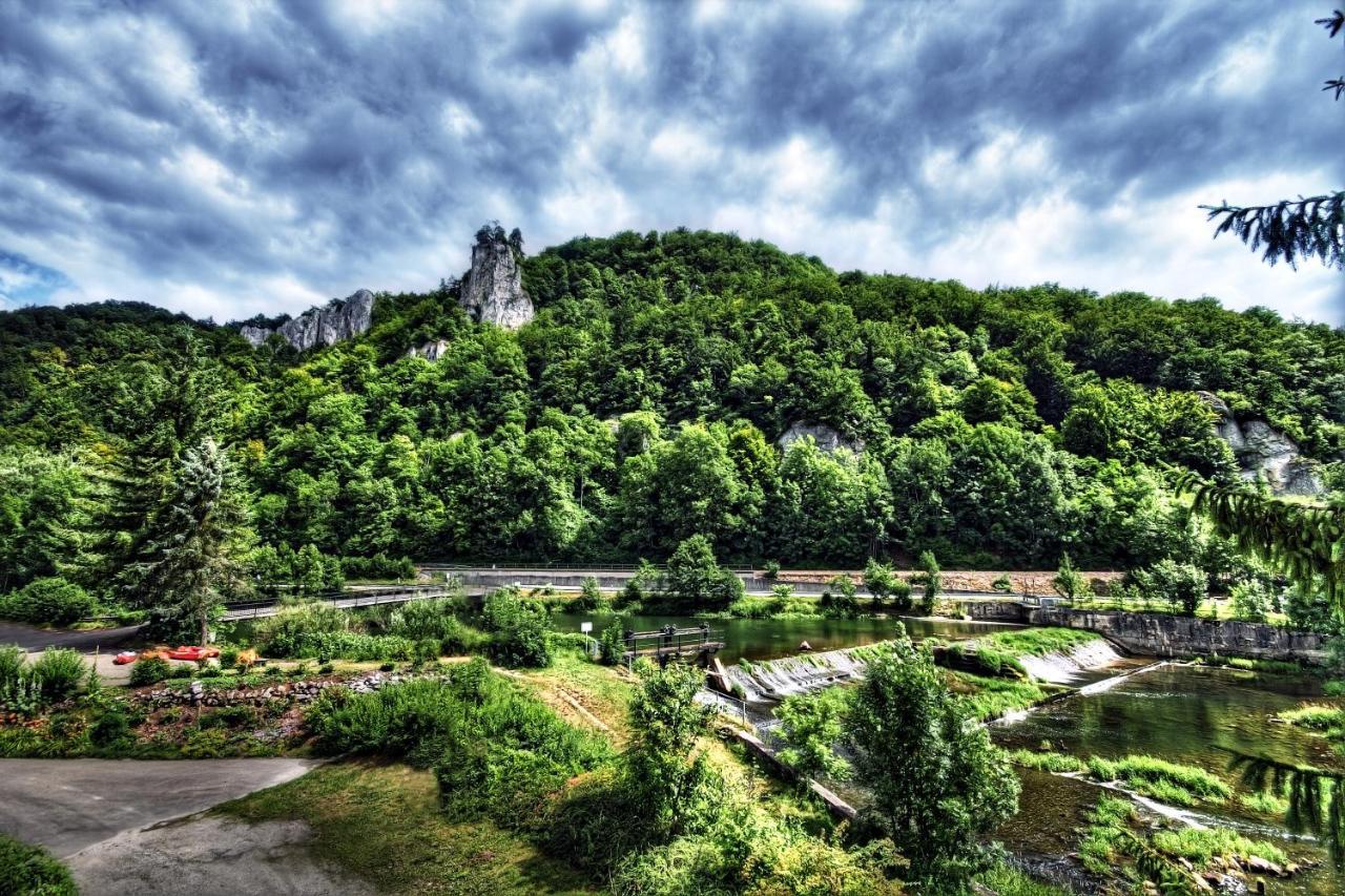 Hotel-Gasthof Neumuehle Kreenheinstetten Luaran gambar