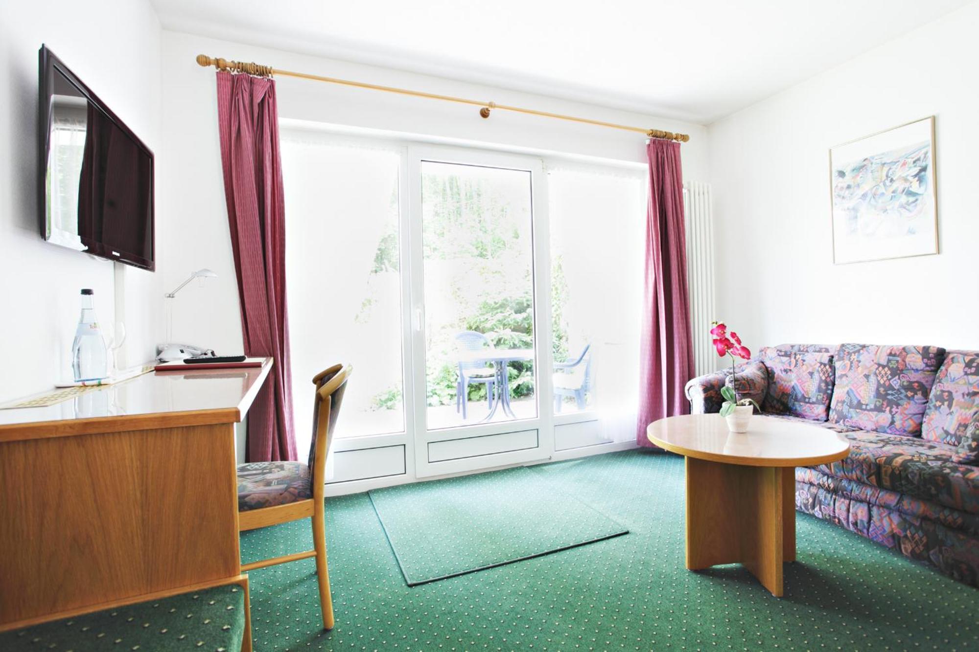 Hotel-Gasthof Neumuehle Kreenheinstetten Bilik gambar
